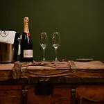里尔斯堪皮酒店 酒店 爱尔巴桑