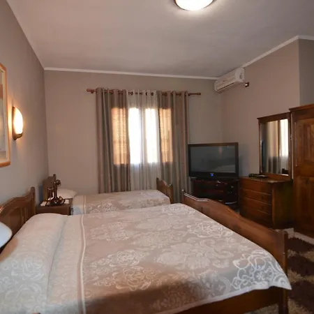 Real Scampis 3*