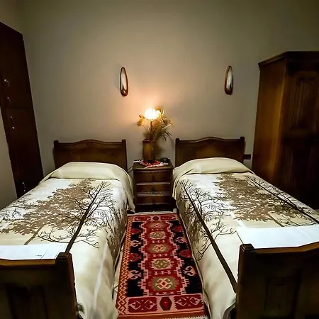 Real Scampis Hotel