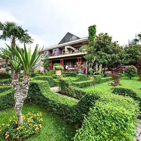 Real Scampis Hotel 3*