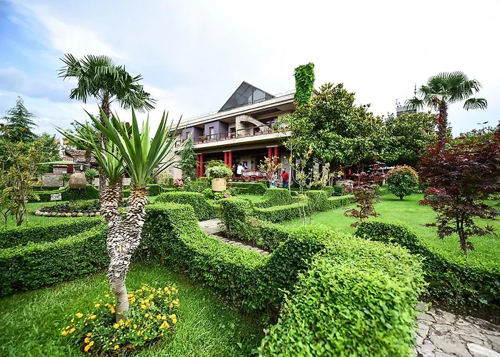 Real Scampis Отель 3*